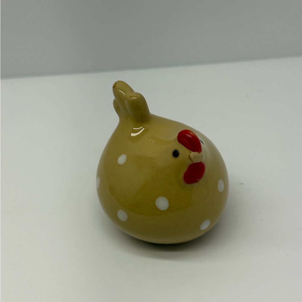 Vintage Ceramic Chicken Figurines Set Cottagecore set of four 2.5” - Picture 4 of 8